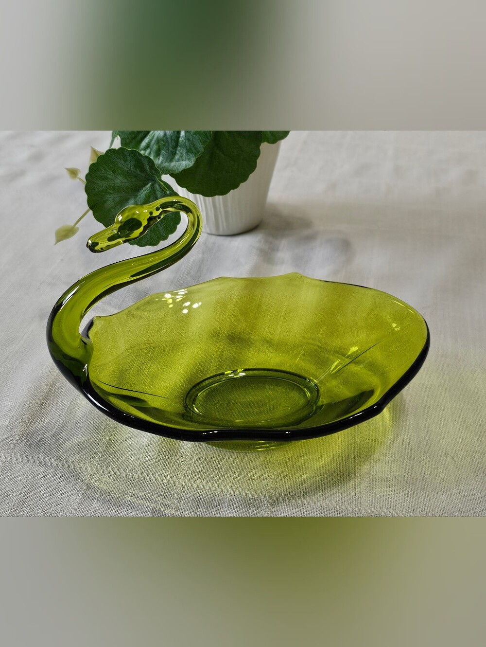 Vintage Mid-Century Modern Avocado Green Glass Swan Bowl Art Glass Candy Dish